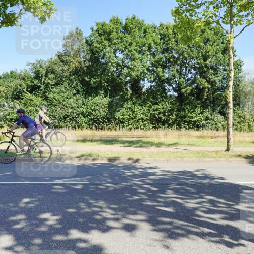 09.08.2026 - GEWOBA Citytriathlon Bremen Michael Burmester http://msf.ph/oto/9959236 09.08.2026 12:17:22 Radfahren 552, 565, 598, 600, 653, 778, 807, 1143, 1158 meine-sportfotos.de