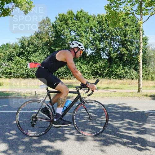 09.08.2026 - GEWOBA Citytriathlon Bremen Michael Burmester http://msf.ph/oto/9959242 09.08.2026 12:17:32 Radfahren 565, 579, 598, 609, 650, 653, 758, 778, 784, 807 meine-sportfotos.de