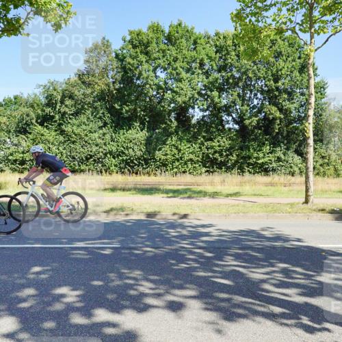 09.08.2026 - GEWOBA Citytriathlon Bremen Michael Burmester http://msf.ph/oto/9959247 09.08.2026 12:17:45 Radfahren 579, 609, 650, 672, 758, 784, 1109, 1126, 1147 meine-sportfotos.de