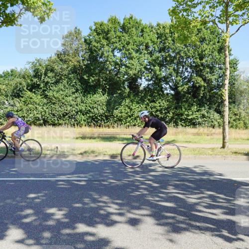 09.08.2026 - GEWOBA Citytriathlon Bremen Michael Burmester http://msf.ph/oto/9959311 09.08.2026 12:19:33 Radfahren 568, 603, 727, 748, 812, 820, 839, 861, 938, 1142, 1145, 1160 meine-sportfotos.de