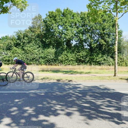 09.08.2026 - GEWOBA Citytriathlon Bremen Michael Burmester http://msf.ph/oto/9959319 09.08.2026 12:19:49 Radfahren 748, 806, 923, 987 meine-sportfotos.de