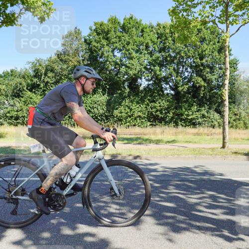 09.08.2026 - GEWOBA Citytriathlon Bremen Michael Burmester http://msf.ph/oto/9959330 09.08.2026 12:20:09 Radfahren 595, 625, 693, 757, 788, 790, 798, 817, 823, 838, 935, 1017, 1113, 1129, 1155 meine-sportfotos.de