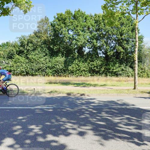 09.08.2026 - GEWOBA Citytriathlon Bremen Michael Burmester http://msf.ph/oto/9959337 09.08.2026 12:20:16 Radfahren 595, 625, 693, 757, 762, 763, 788, 790, 823, 844, 897, 935, 1017, 1020, 1113, 1155 meine-sportfotos.de
