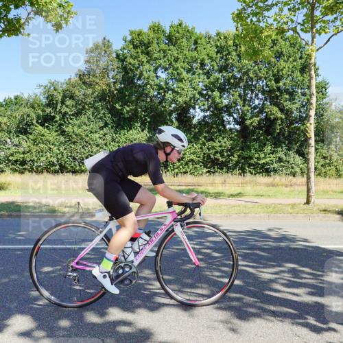 09.08.2026 - GEWOBA Citytriathlon Bremen Michael Burmester http://msf.ph/oto/9959342 09.08.2026 12:20:22 Radfahren 693, 745, 762, 763, 790, 792, 816, 823, 844, 897, 1020, 1113, 1155 meine-sportfotos.de