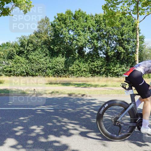 09.08.2026 - GEWOBA Citytriathlon Bremen Michael Burmester http://msf.ph/oto/9959357 09.08.2026 12:20:49 Radfahren 678, 773, 889, 911, 931, 960 meine-sportfotos.de