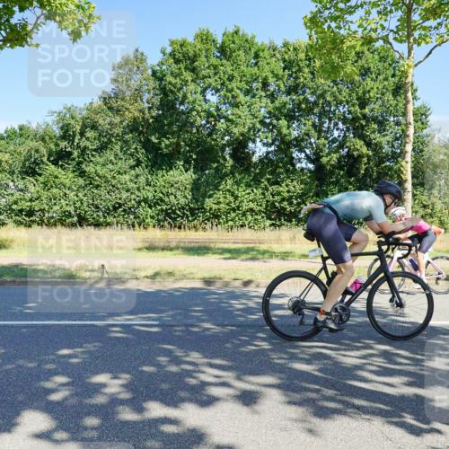 09.08.2026 - GEWOBA Citytriathlon Bremen Michael Burmester http://msf.ph/oto/9959361 09.08.2026 12:20:56 Radfahren 560, 562, 639, 668, 678, 773, 889, 911, 912, 960, 968, 979, 1110 meine-sportfotos.de