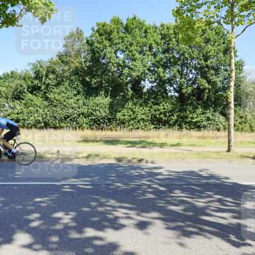 09.08.2026 - GEWOBA Citytriathlon Bremen Michael Burmester http://msf.ph/oto/9959379 09.08.2026 12:21:20 Radfahren 596, 628, 644, 731, 1115, 1132 meine-sportfotos.de