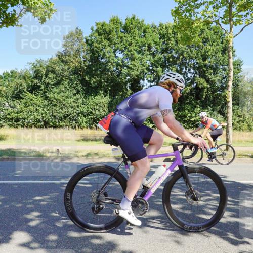 09.08.2026 - GEWOBA Citytriathlon Bremen Michael Burmester http://msf.ph/oto/9959381 09.08.2026 12:21:22 Radfahren 596, 644, 731, 1115, 1132 meine-sportfotos.de