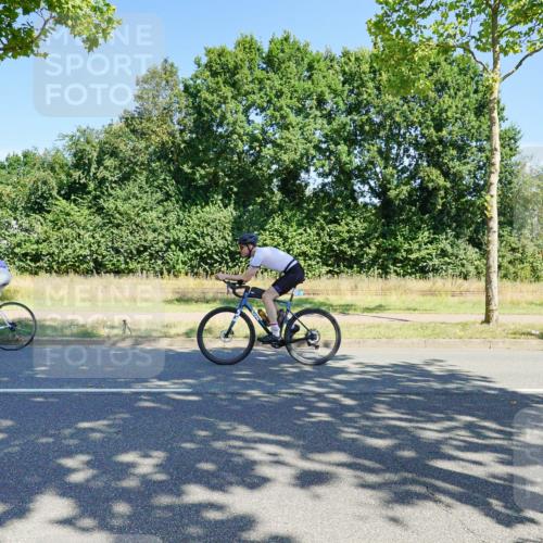 09.08.2026 - GEWOBA Citytriathlon Bremen Michael Burmester http://msf.ph/oto/9959402 09.08.2026 12:21:52 Radfahren 604, 626, 759, 768, 796, 834, 876, 885, 953, 998, 1102, 1114, 1156 meine-sportfotos.de