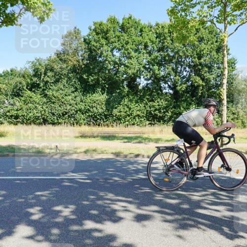 09.08.2026 - GEWOBA Citytriathlon Bremen Michael Burmester http://msf.ph/oto/9959403 09.08.2026 12:21:53 Radfahren 604, 626, 759, 768, 796, 834, 876, 885, 953, 998, 1102, 1114, 1156 meine-sportfotos.de