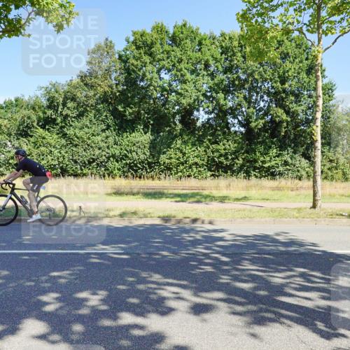 09.08.2026 - GEWOBA Citytriathlon Bremen Michael Burmester http://msf.ph/oto/9959407 09.08.2026 12:22:00 Radfahren 541, 571, 604, 626, 695, 759, 796, 876, 885, 953, 1102, 1114, 1156 meine-sportfotos.de