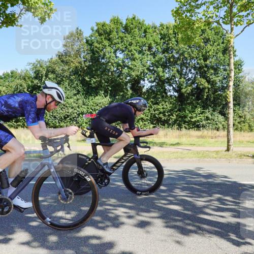 09.08.2026 - GEWOBA Citytriathlon Bremen Michael Burmester http://msf.ph/oto/9959422 09.08.2026 12:22:16 Radfahren 541, 559, 623, 687, 694, 695, 803, 896, 954, 1139, 1154 meine-sportfotos.de