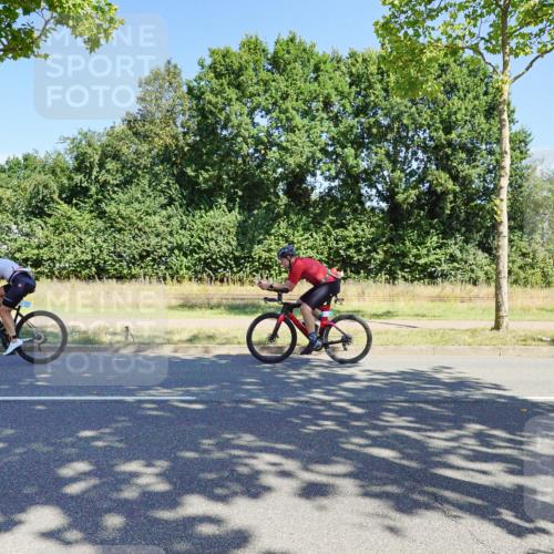 09.08.2026 - GEWOBA Citytriathlon Bremen Michael Burmester http://msf.ph/oto/9959424 09.08.2026 12:22:19 Radfahren 541, 559, 623, 687, 694, 695, 696, 803, 896, 954, 1139, 1154 meine-sportfotos.de