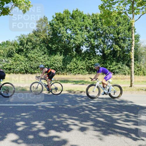 09.08.2026 - GEWOBA Citytriathlon Bremen Michael Burmester http://msf.ph/oto/9959433 09.08.2026 12:22:32 Radfahren 681, 696, 787, 803, 805, 956 meine-sportfotos.de