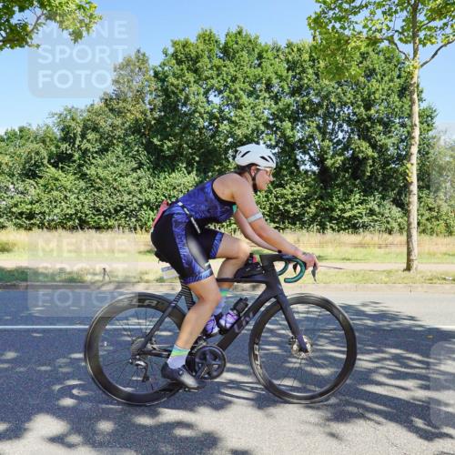 09.08.2026 - GEWOBA Citytriathlon Bremen Michael Burmester http://msf.ph/oto/9959452 09.08.2026 12:23:00 Radfahren 699, 783, 800, 809, 915, 919, 933, 940, 966, 972, 1012, 1136 meine-sportfotos.de