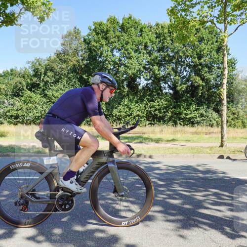 09.08.2026 - GEWOBA Citytriathlon Bremen Michael Burmester http://msf.ph/oto/9959457 09.08.2026 12:23:07 Radfahren 612, 699, 783, 809, 840, 871, 898, 915, 919, 933, 940, 966, 972, 1123, 1136 meine-sportfotos.de