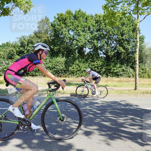 09.08.2026 - GEWOBA Citytriathlon Bremen Michael Burmester http://msf.ph/oto/9959469 09.08.2026 12:23:16 Radfahren 572, 577, 612, 782, 840, 871, 888, 898, 972, 976, 996, 1123, 1136 meine-sportfotos.de