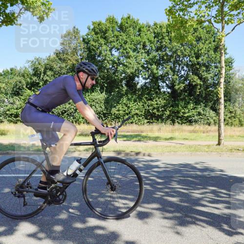09.08.2026 - GEWOBA Citytriathlon Bremen Michael Burmester http://msf.ph/oto/9959478 09.08.2026 12:23:29 Radfahren 572, 577, 651, 701, 707, 782, 888, 976, 996 meine-sportfotos.de