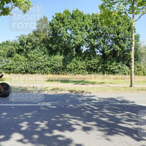 09.08.2026 - GEWOBA Citytriathlon Bremen Michael Burmester http://msf.ph/oto/9959492 09.08.2026 12:23:54 Radfahren 570, 585, 705, 761, 887, 890, 1107, 1124, 1159 meine-sportfotos.de