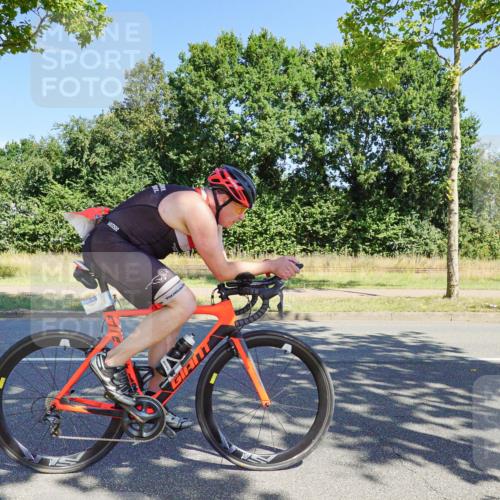 09.08.2026 - GEWOBA Citytriathlon Bremen Michael Burmester http://msf.ph/oto/9959493 09.08.2026 12:23:55 Radfahren 570, 585, 705, 761, 887, 890, 891, 1107, 1124, 1159 meine-sportfotos.de