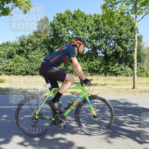09.08.2026 - GEWOBA Citytriathlon Bremen Michael Burmester http://msf.ph/oto/9959495 09.08.2026 12:23:57 Radfahren 570, 585, 705, 761, 887, 890, 891, 1105, 1107, 1124, 1159 meine-sportfotos.de