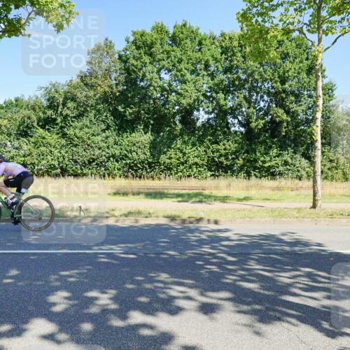 09.08.2026 - GEWOBA Citytriathlon Bremen Michael Burmester http://msf.ph/oto/9959515 09.08.2026 12:24:34 Radfahren 601, 620, 671, 675, 753, 770, 1152 meine-sportfotos.de