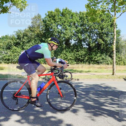 09.08.2026 - GEWOBA Citytriathlon Bremen Michael Burmester http://msf.ph/oto/9959524 09.08.2026 12:24:44 Radfahren 601, 620, 720, 770, 776, 819, 974, 1152 meine-sportfotos.de
