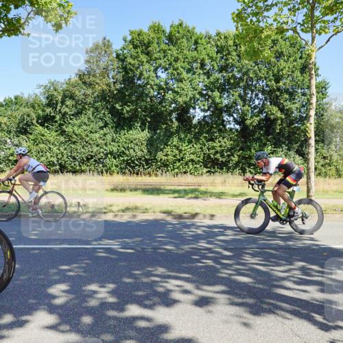 09.08.2026 - GEWOBA Citytriathlon Bremen Michael Burmester http://msf.ph/oto/9959534 09.08.2026 12:24:56 Radfahren 602, 711, 720, 776, 785, 819, 974, 991, 1104, 1140 meine-sportfotos.de