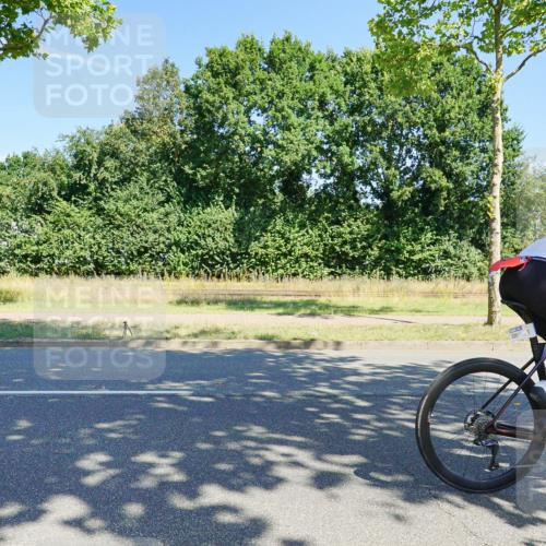 09.08.2026 - GEWOBA Citytriathlon Bremen Michael Burmester http://msf.ph/oto/9959539 09.08.2026 12:25:00 Radfahren 548, 602, 711, 785, 819, 974, 991, 1104, 1140 meine-sportfotos.de