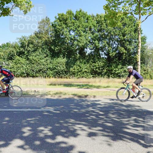 09.08.2026 - GEWOBA Citytriathlon Bremen Michael Burmester http://msf.ph/oto/9959543 09.08.2026 12:25:03 Radfahren 548, 602, 711, 785, 858, 899, 974, 991, 1104, 1140 meine-sportfotos.de