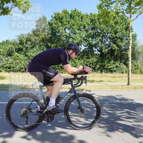 09.08.2026 - GEWOBA Citytriathlon Bremen Michael Burmester http://msf.ph/oto/9959573 09.08.2026 12:25:46 Radfahren 578, 614, 702, 718, 738, 743, 779, 789, 797, 810, 848, 853, 944, 982, 1122, 1125 meine-sportfotos.de