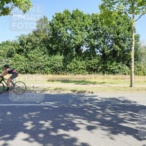 09.08.2026 - GEWOBA Citytriathlon Bremen Michael Burmester http://msf.ph/oto/9959599 09.08.2026 12:26:22 Radfahren 621, 674, 740, 766, 842, 908, 985, 997, 1127 meine-sportfotos.de