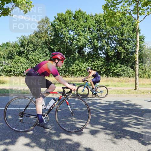 09.08.2026 - GEWOBA Citytriathlon Bremen Michael Burmester http://msf.ph/oto/9959608 09.08.2026 12:26:40 Radfahren 629, 654, 767, 830, 922, 985, 1014, 1131, 1153 meine-sportfotos.de
