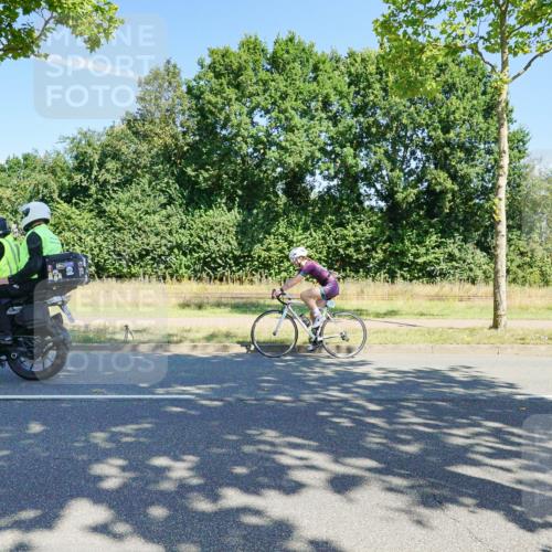 09.08.2026 - GEWOBA Citytriathlon Bremen Michael Burmester http://msf.ph/oto/9959610 09.08.2026 12:26:42 Radfahren 629, 654, 767, 830, 922, 1001, 1014, 1131, 1153 meine-sportfotos.de