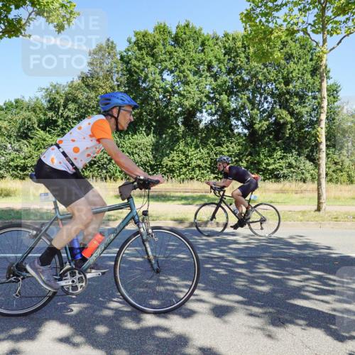 09.08.2026 - GEWOBA Citytriathlon Bremen Michael Burmester http://msf.ph/oto/9959613 09.08.2026 12:26:44 Radfahren 607, 629, 654, 767, 830, 922, 1001, 1014, 1131, 1153 meine-sportfotos.de
