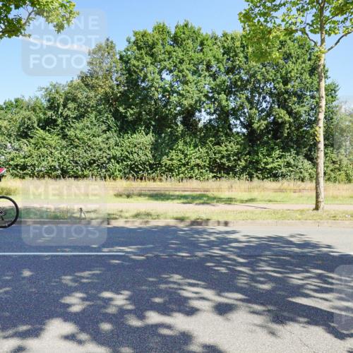 09.08.2026 - GEWOBA Citytriathlon Bremen Michael Burmester http://msf.ph/oto/9959654 09.08.2026 12:27:48 Radfahren 684, 729, 801, 828, 831, 854, 1157 meine-sportfotos.de