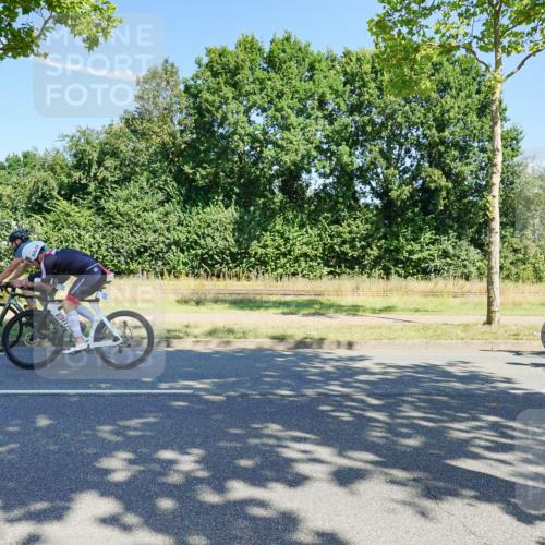 09.08.2026 - GEWOBA Citytriathlon Bremen Michael Burmester http://msf.ph/oto/9959665 09.08.2026 12:28:04 Radfahren 554, 660, 690, 917, 1002 meine-sportfotos.de