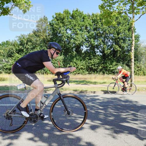 09.08.2026 - GEWOBA Citytriathlon Bremen Michael Burmester http://msf.ph/oto/9959691 09.08.2026 12:28:40 Radfahren 610, 619, 652, 658, 698, 719, 795 meine-sportfotos.de