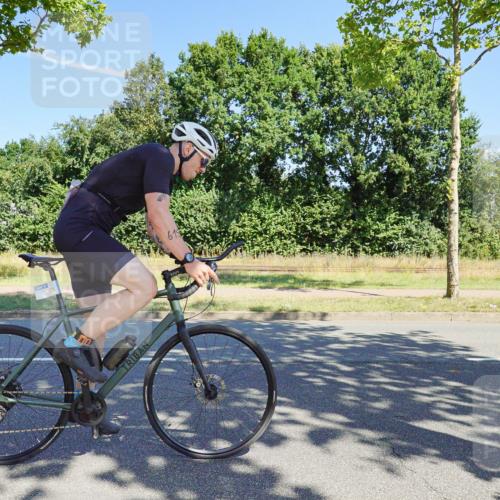 09.08.2026 - GEWOBA Citytriathlon Bremen Michael Burmester http://msf.ph/oto/9959693 09.08.2026 12:28:41 Radfahren 610, 619, 652, 658, 698, 719, 795 meine-sportfotos.de