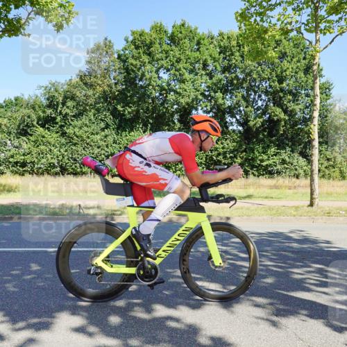 09.08.2026 - GEWOBA Citytriathlon Bremen Michael Burmester http://msf.ph/oto/9959749 09.08.2026 12:30:06 Radfahren 593, 616, 963, 964, 967, 1004, 1128 meine-sportfotos.de