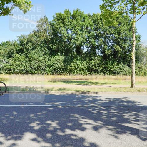 09.08.2026 - GEWOBA Citytriathlon Bremen Michael Burmester http://msf.ph/oto/9959755 09.08.2026 12:30:15 Radfahren 591, 677, 747, 1004 meine-sportfotos.de