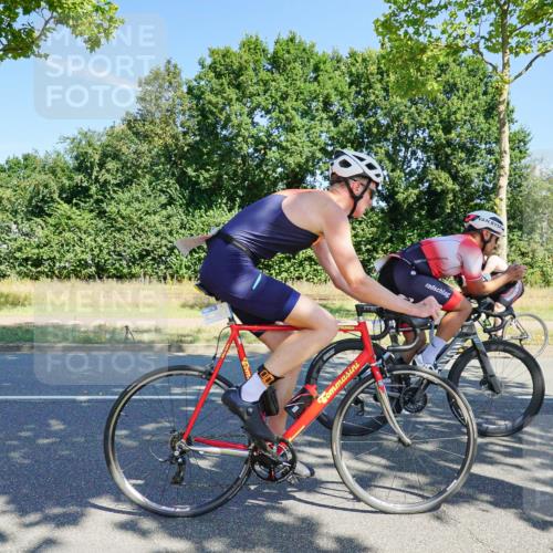 09.08.2026 - GEWOBA Citytriathlon Bremen Michael Burmester http://msf.ph/oto/9959758 09.08.2026 12:30:22 Radfahren 591, 605, 677, 683, 746, 747, 1004, 1116, 1149 meine-sportfotos.de