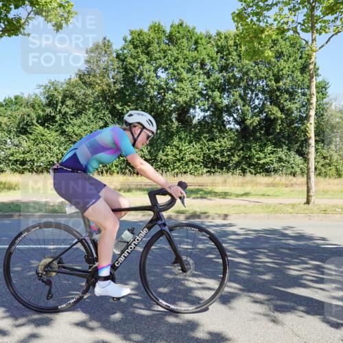 09.08.2026 - GEWOBA Citytriathlon Bremen Michael Burmester http://msf.ph/oto/9959771 09.08.2026 12:30:35 Radfahren 544, 605, 683, 746, 794, 959, 993, 1019, 1116, 1117, 1149 meine-sportfotos.de