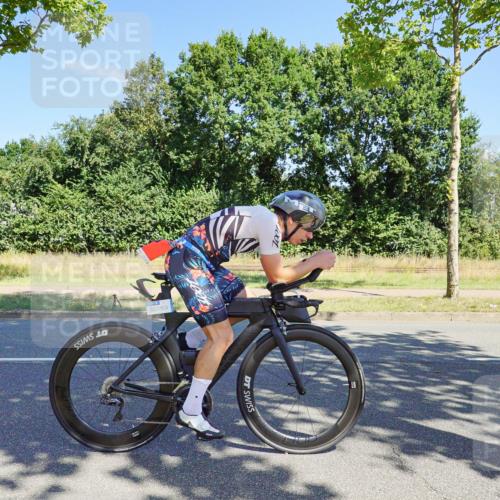 09.08.2026 - GEWOBA Citytriathlon Bremen Michael Burmester http://msf.ph/oto/9959790 09.08.2026 12:31:07 Radfahren 580, 645, 685, 710, 721, 775, 824, 852, 882, 947 meine-sportfotos.de