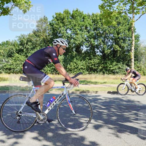 09.08.2026 - GEWOBA Citytriathlon Bremen Michael Burmester http://msf.ph/oto/9959791 09.08.2026 12:31:10 Radfahren 580, 592, 645, 646, 685, 710, 721, 775, 824, 852, 882, 909, 947, 1101 meine-sportfotos.de