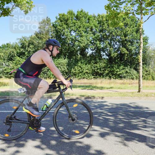 09.08.2026 - GEWOBA Citytriathlon Bremen Michael Burmester http://msf.ph/oto/9959795 09.08.2026 12:31:13 Radfahren 580, 589, 592, 645, 646, 685, 686, 710, 721, 775, 793, 824, 852, 882, 909, 947, 1101 meine-sportfotos.de