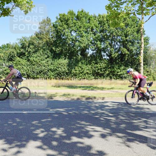 09.08.2026 - GEWOBA Citytriathlon Bremen Michael Burmester http://msf.ph/oto/9959809 09.08.2026 12:31:28 Radfahren 561, 589, 592, 606, 646, 686, 793, 909, 1101, 1150 meine-sportfotos.de