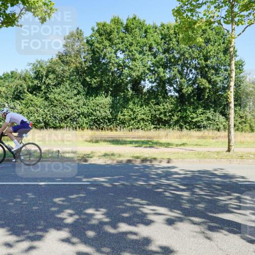 09.08.2026 - GEWOBA Citytriathlon Bremen Michael Burmester http://msf.ph/oto/9959832 09.08.2026 12:32:11 Radfahren 579, 650, 867, 884, 920, 924, 955, 990 meine-sportfotos.de