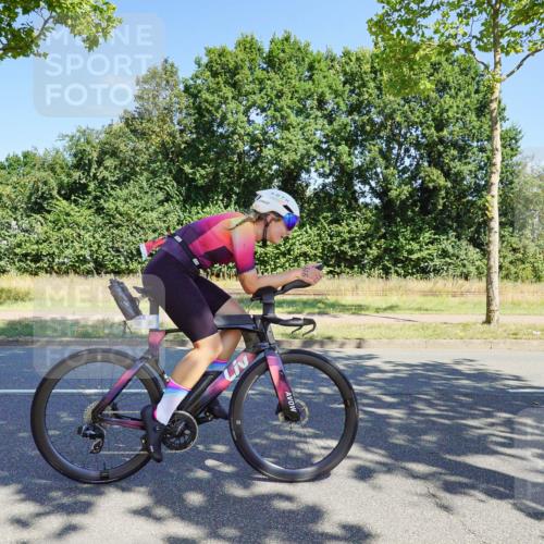 09.08.2026 - GEWOBA Citytriathlon Bremen Michael Burmester http://msf.ph/oto/9959833 09.08.2026 12:32:13 Radfahren 579, 650, 867, 884, 920, 924, 955, 990 meine-sportfotos.de