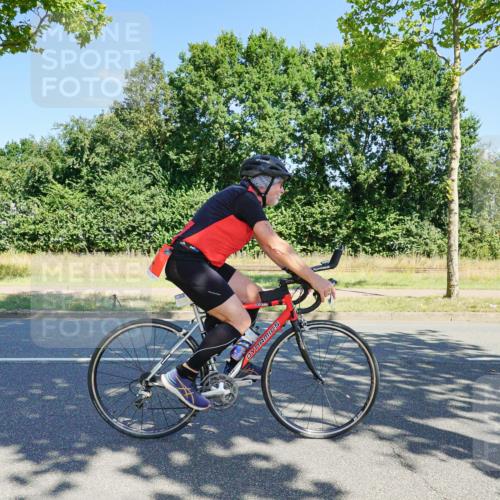 09.08.2026 - GEWOBA Citytriathlon Bremen Michael Burmester http://msf.ph/oto/9959837 09.08.2026 12:32:19 Radfahren 579, 650, 680, 765, 867, 884, 920, 924, 990, 1006 meine-sportfotos.de